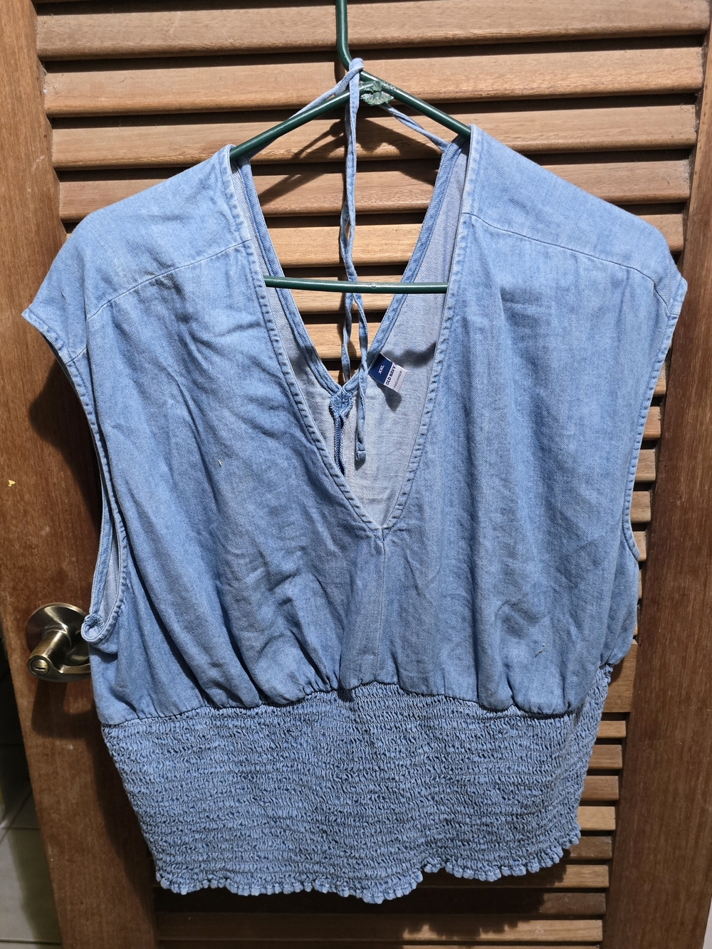 Old Navy Light Blue Denim-Look Smocked Waist Sleeveless Top